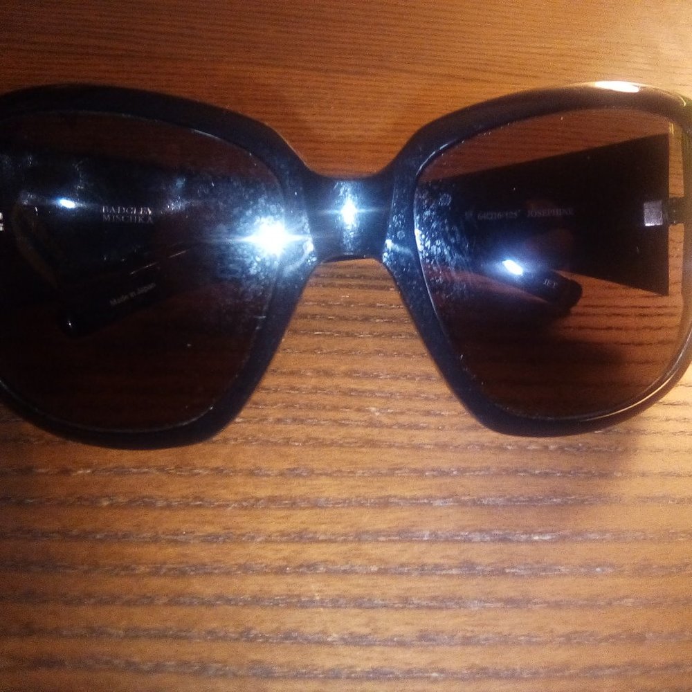 Badgley Mischka Women's sunglass Josephine BLK